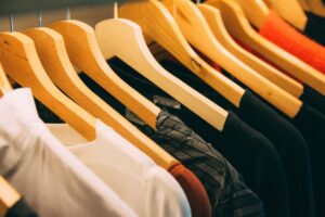 clothes-hanger-yellow-orange-room-sportswear-jersey-1557895-pxhere.com